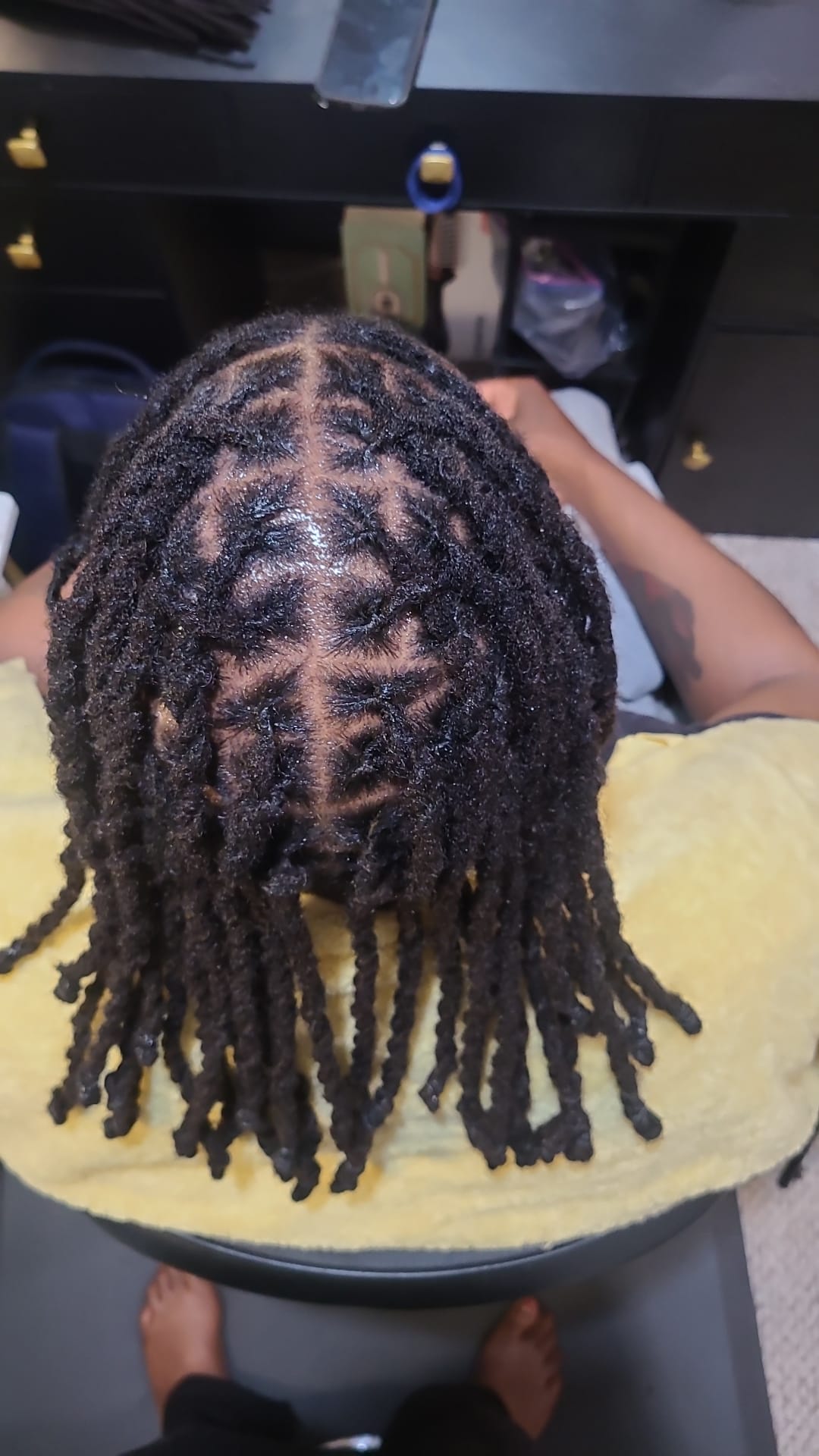 Neat loc reti with defined parts